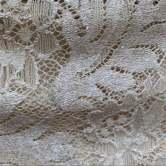 Escada linen and lace skirt - Picture 4 of 7